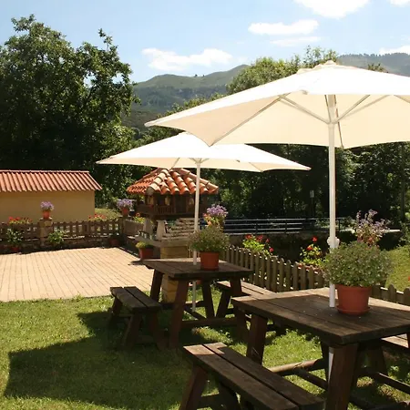 La Pontiga De Homestay *